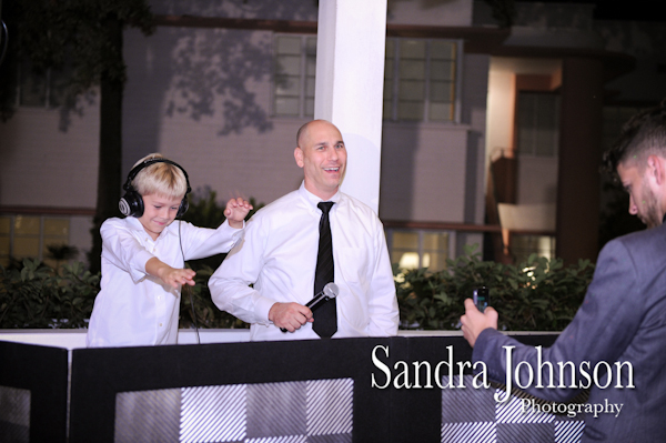 Best Courtyard Lake Lucerne wedding photographer - Sandra Johnson (SJFoto.com)